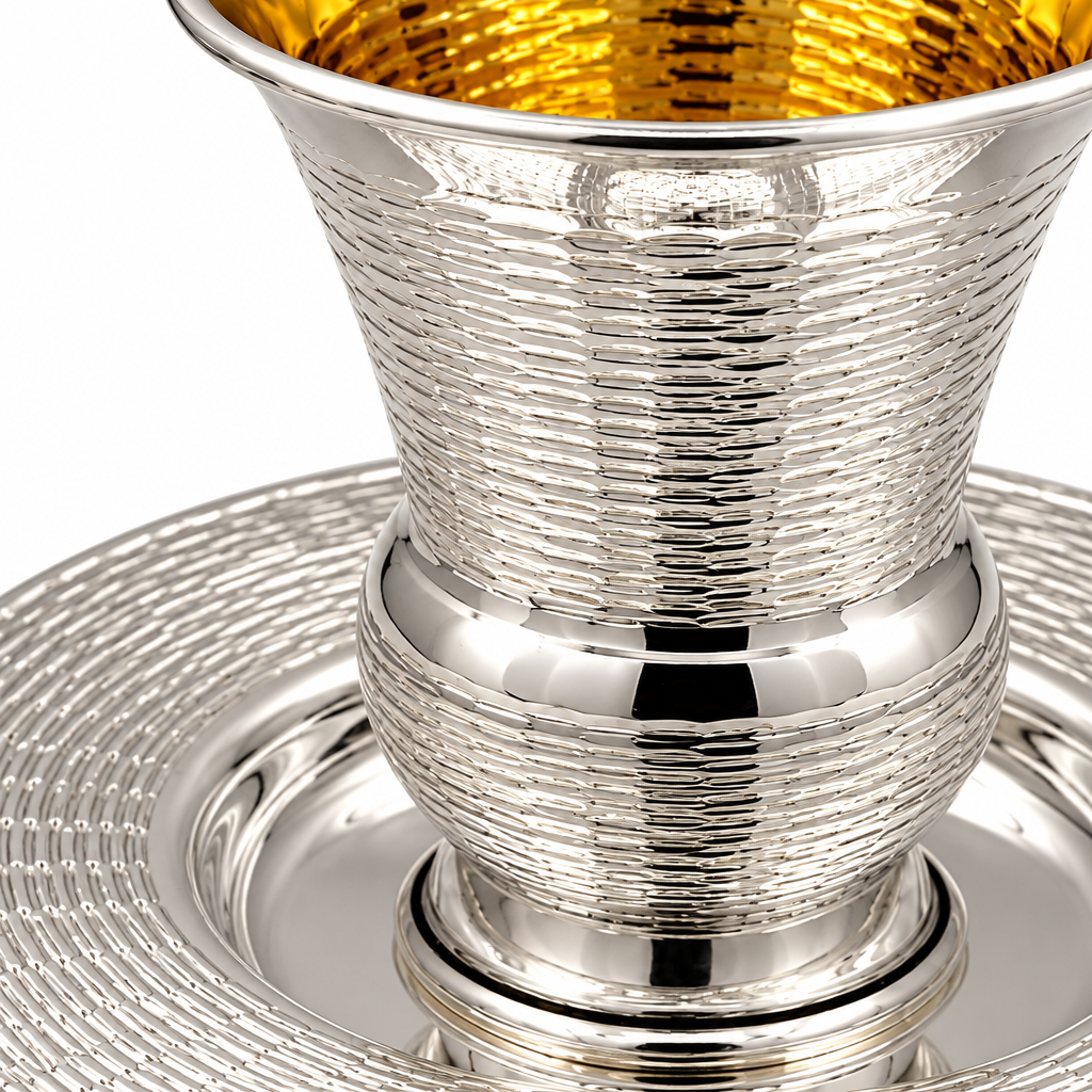 סט קידוש לשבת כוס קידוש ותחתית מכסף האחים חדד Silver dipped kiddush set for shabbat by hadad bros silverware